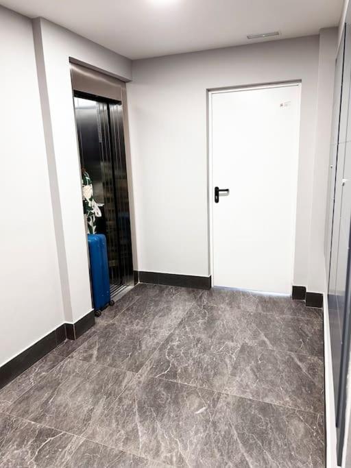 Apartamento De Cuatro Habitaciones En Talavera Talavera de la Reina Ngoại thất bức ảnh